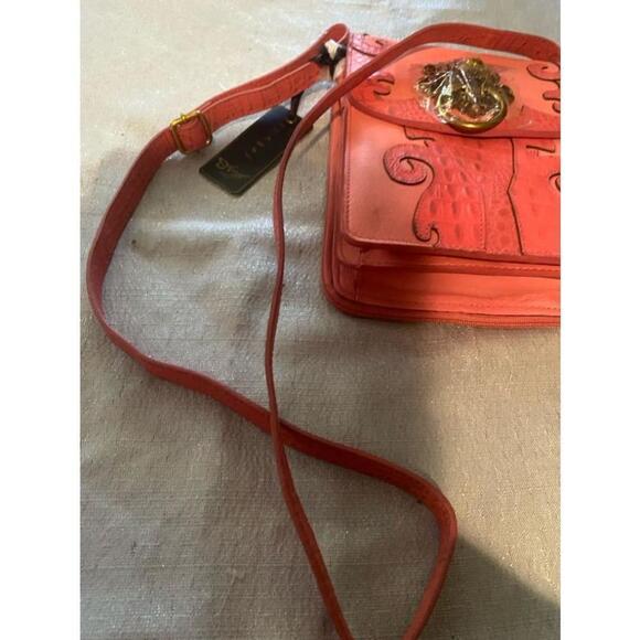 Women's Sharif Pink Leather Crossbody Bag - Picture 5 of 11